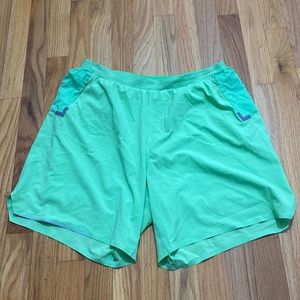 Men’s lululemon lined running shorts neon
